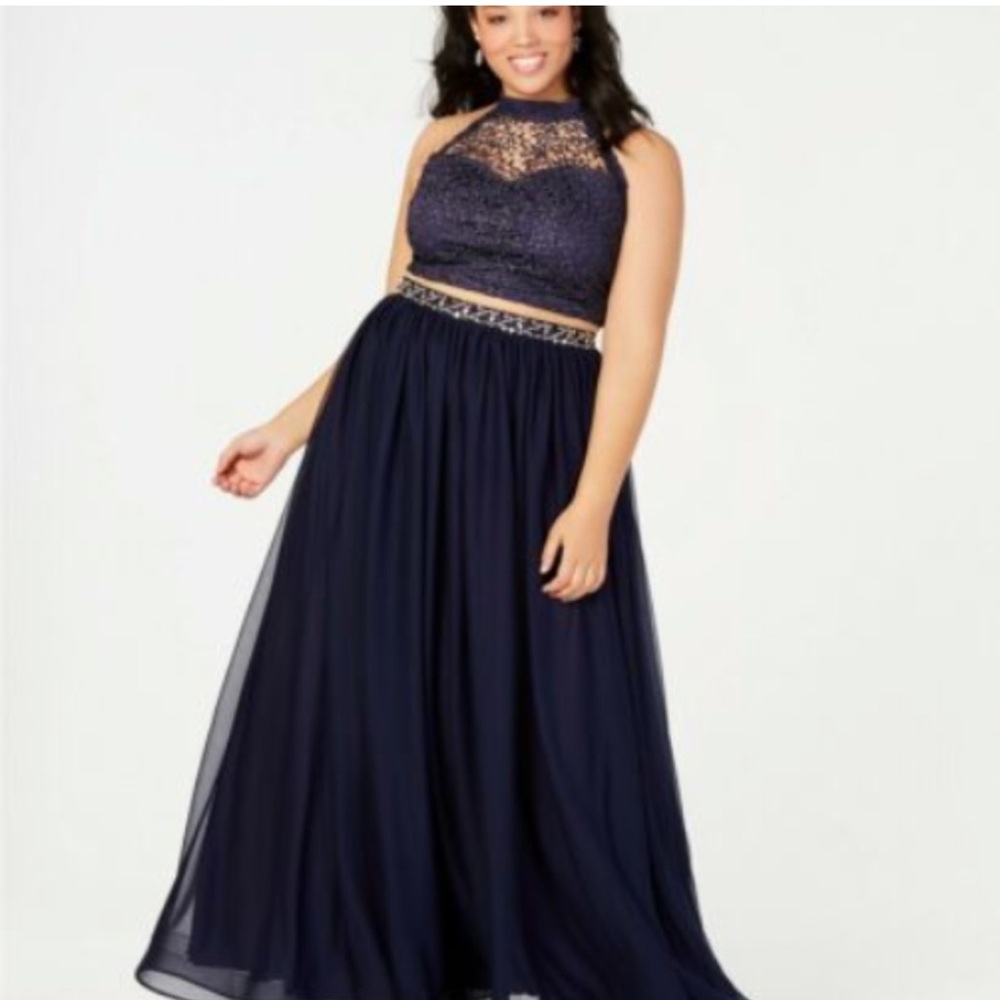Plus size 2 piece gown/dress size 24 Prom dress